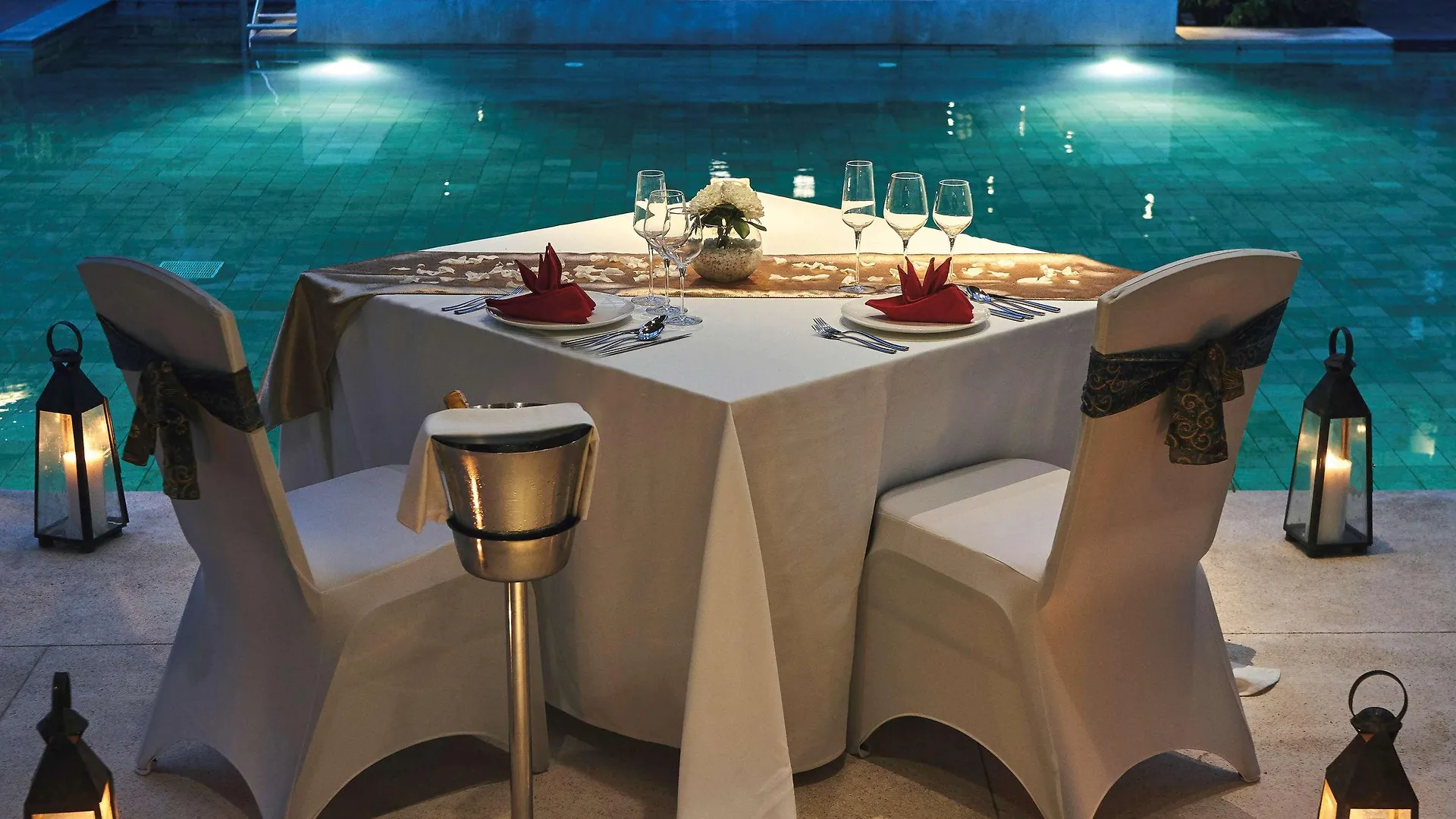 Movenpick Resort & Spa Jimbaran  Jimbaran (Bali)