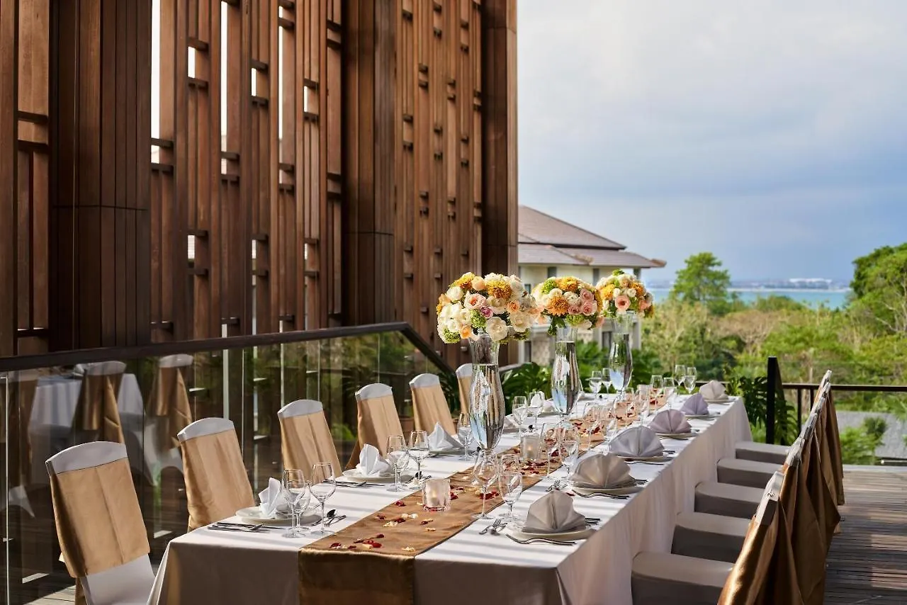 Movenpick Resort & Spa Jimbaran  5*, Jimbaran (Bali)